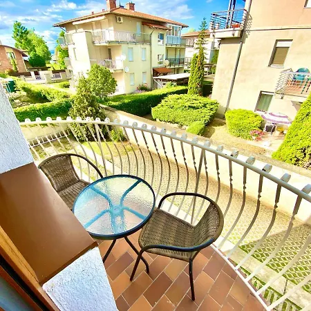 Guest house Unio Vendeghaz 2 Siofok