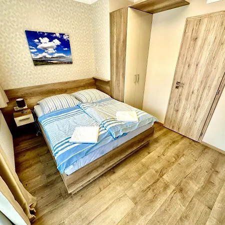 Unio Vendeghaz 2 Guest house *